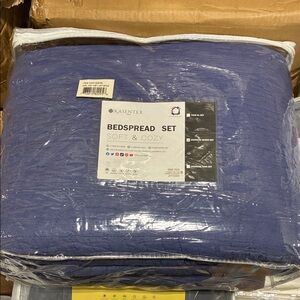 Oversize Queen 102x106 inches Blue Bedspread Set - Soft & Cozy Quilt - 1828-BL-Q